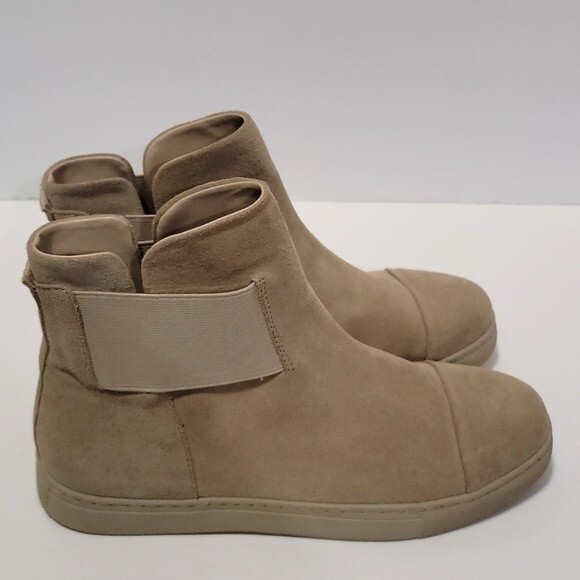 HIP AND BONE SueI? Tunnel Chelsea Boots 8 - Picture 1 of 8
